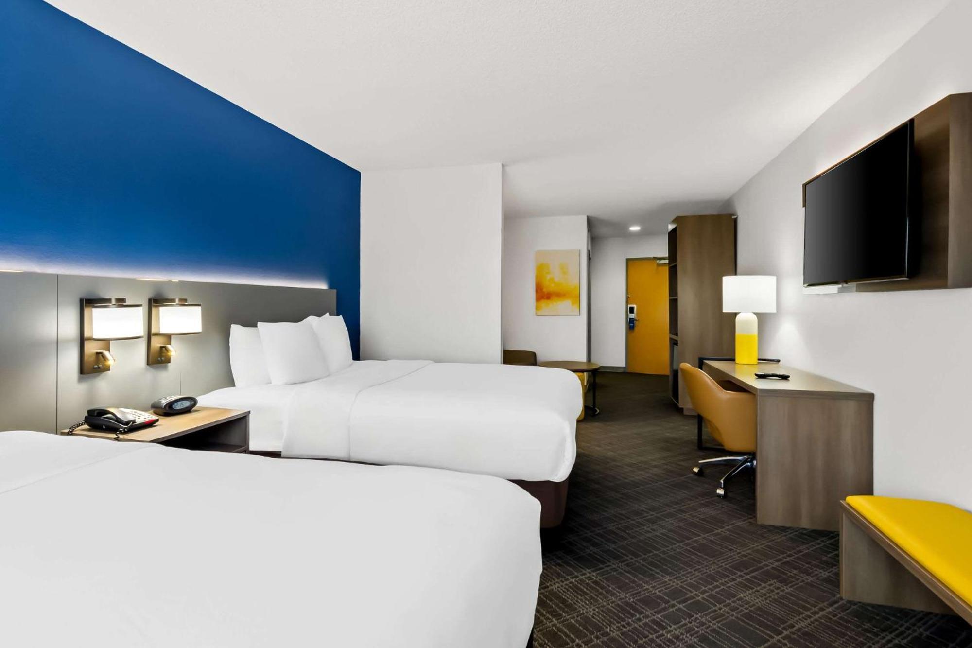 Comfort Suites Salem-Roanoke I-81 Exterior photo